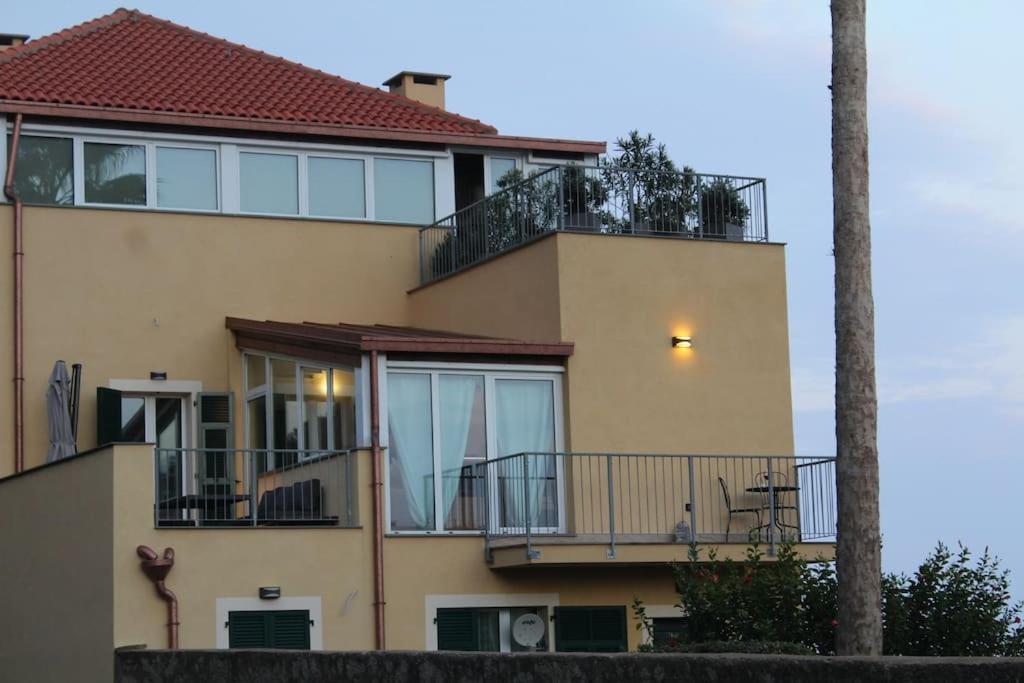 Appartamento Romantico Con Piscina Cervo Bagian luar foto