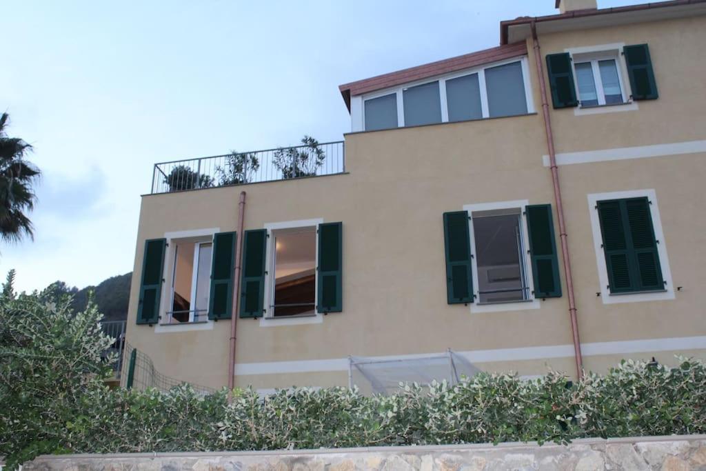 Appartamento Romantico Con Piscina Cervo Bagian luar foto