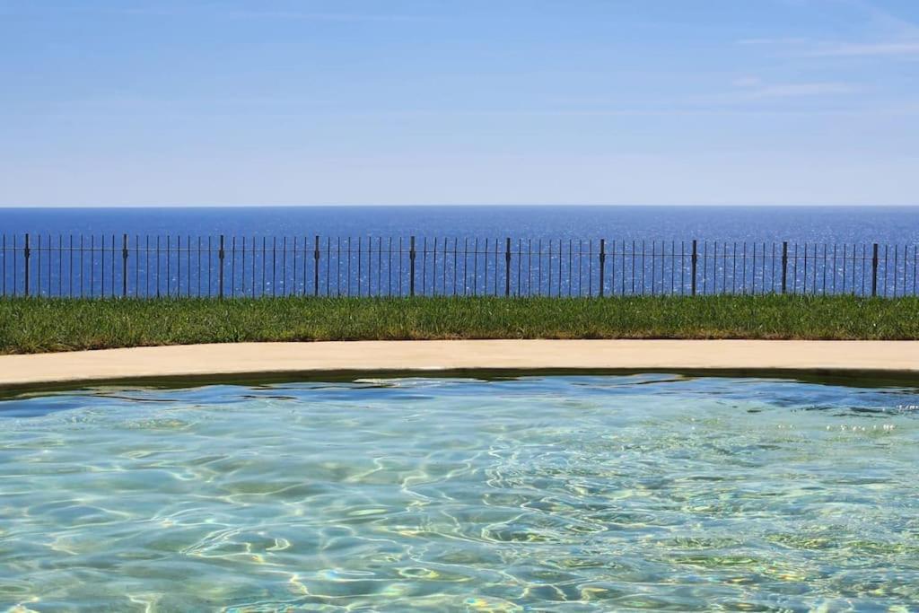 Appartamento Romantico Con Piscina Cervo Bagian luar foto