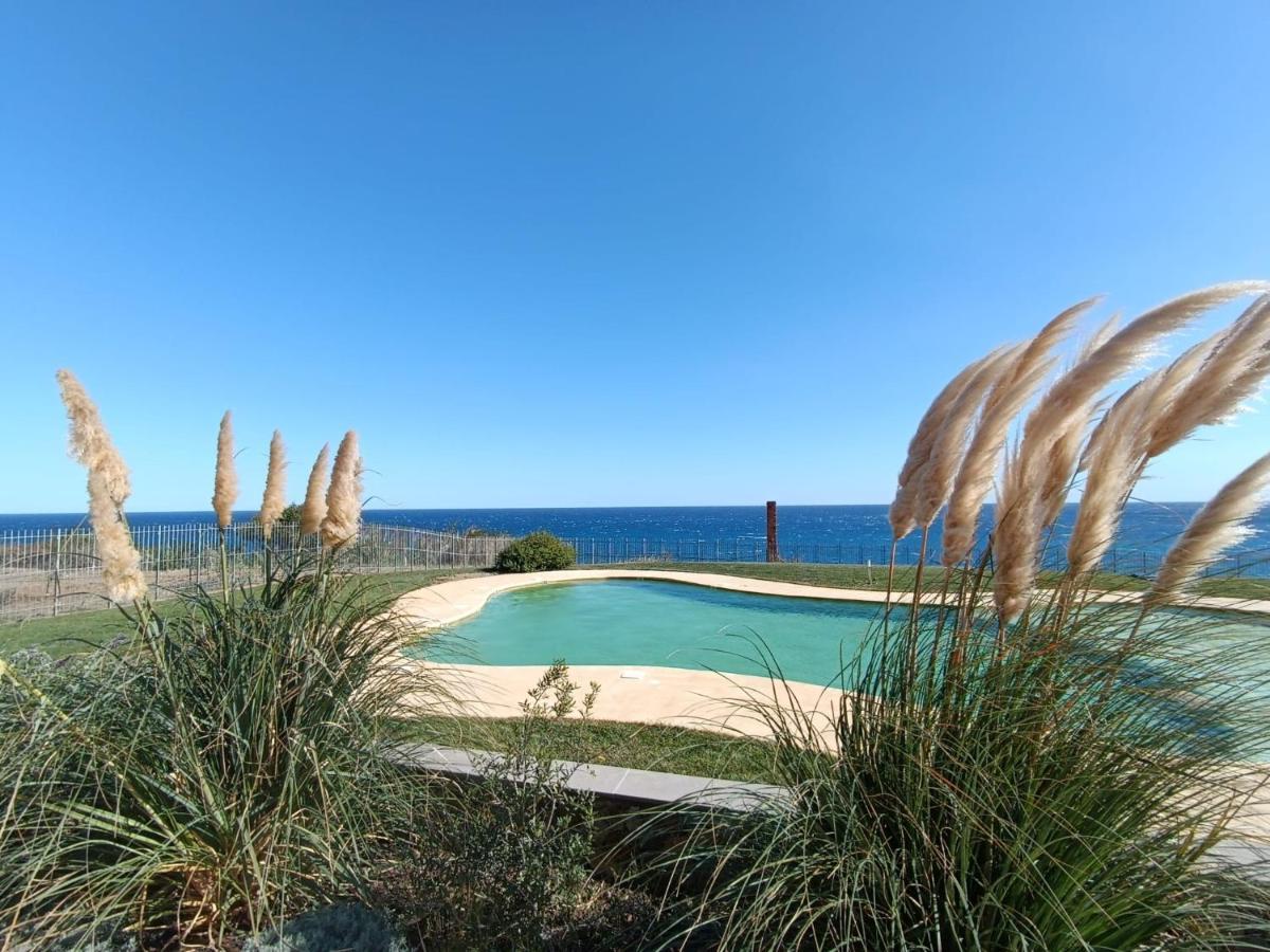 Appartamento Romantico Con Piscina Cervo Bagian luar foto